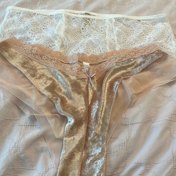 Free People Intimately & Gap Laced Velvety 2 pieces Underwear Sz XL NWT - Picture 1 of 7